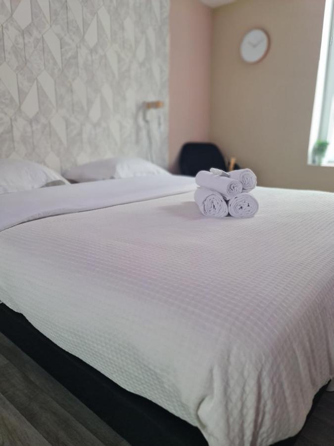 Ng Suitehome - Lille I Roubaix Centre I 121 - Pastel - Netflix - Wifi Εξωτερικό φωτογραφία